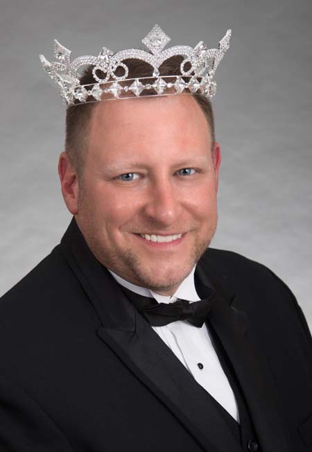 https://kreweoftitans.com/wp-content/uploads/2025/07/kingX.jpg