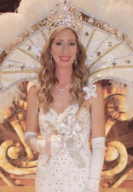https://kreweoftitans.com/wp-content/uploads/2025/07/lauren.jpg